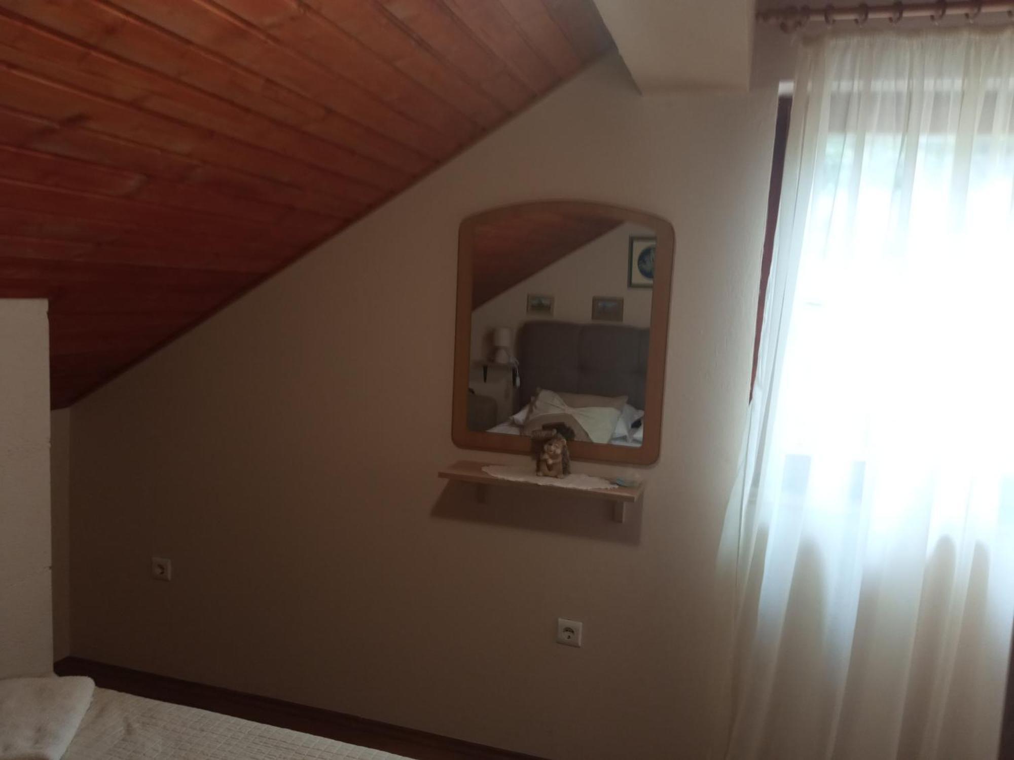 Ruza * Skradin